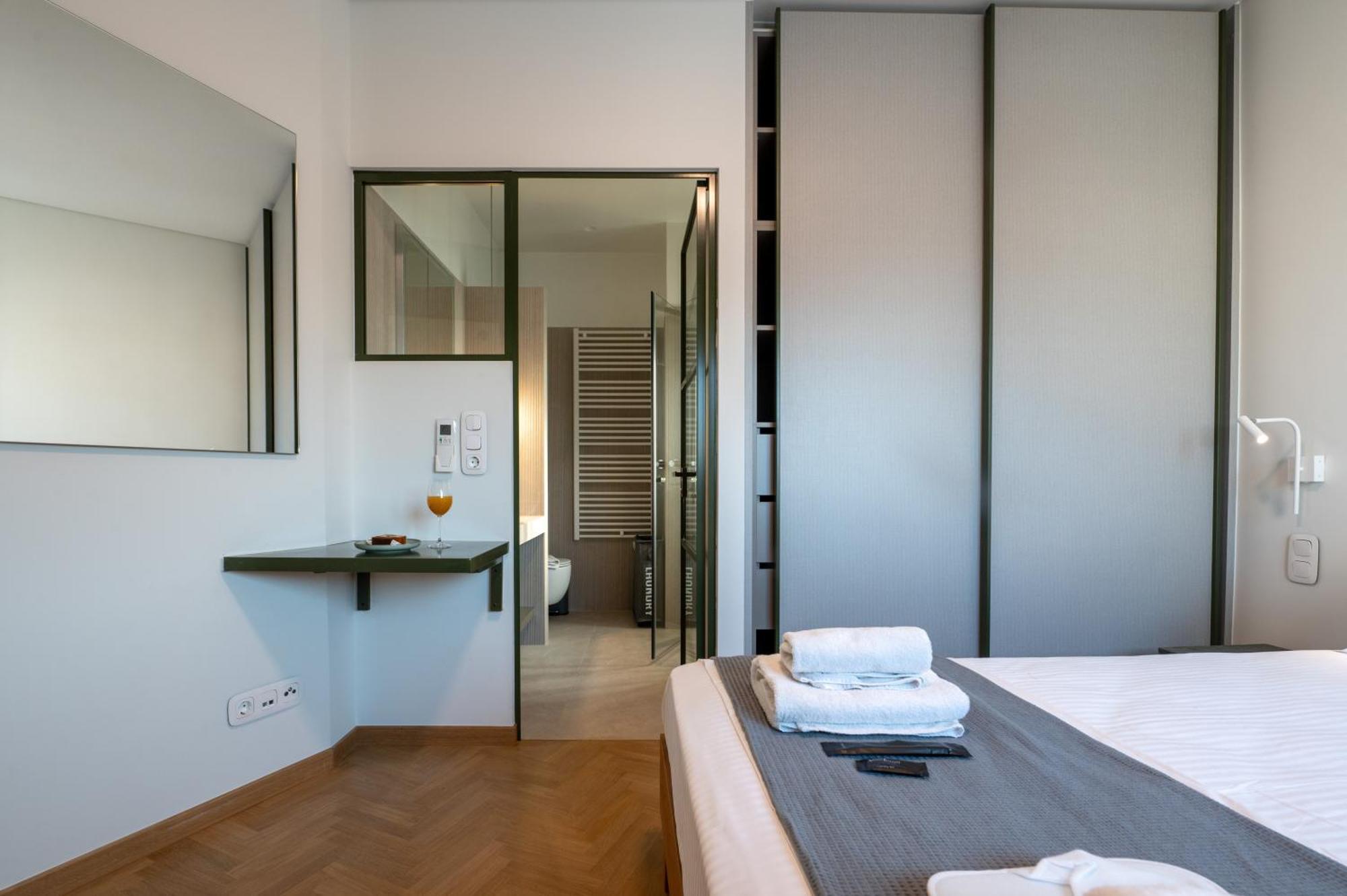 Unique 2br Penthouse With Stunning Acropolis View *