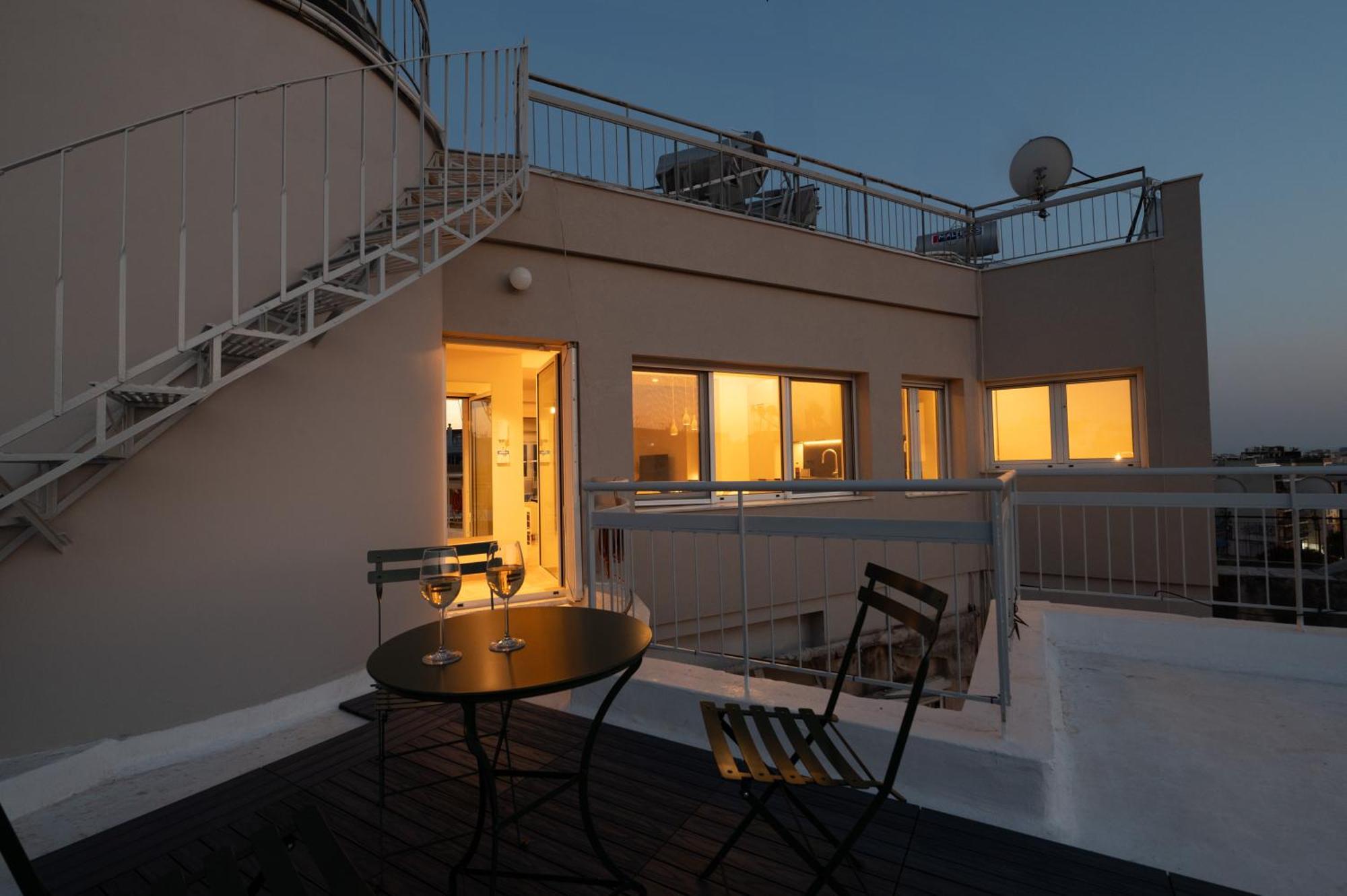 Unique 2br Penthouse With Stunning Acropolis View *