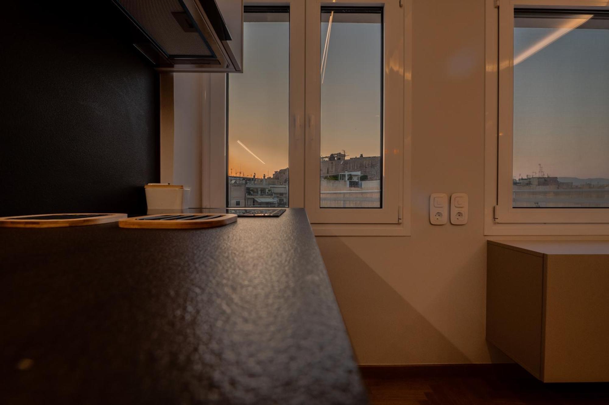 Unique 2br Penthouse With Stunning Acropolis View *